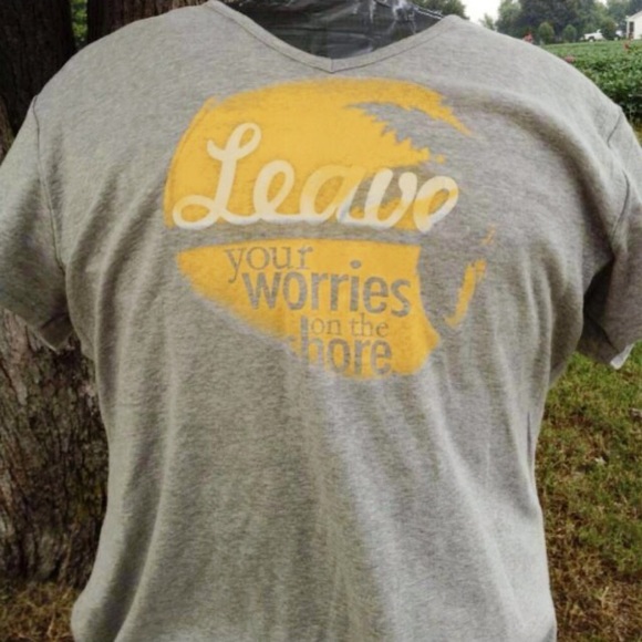 Leave Your Worries on the Shore Plus Size Tshirt - Picture 1 of 2